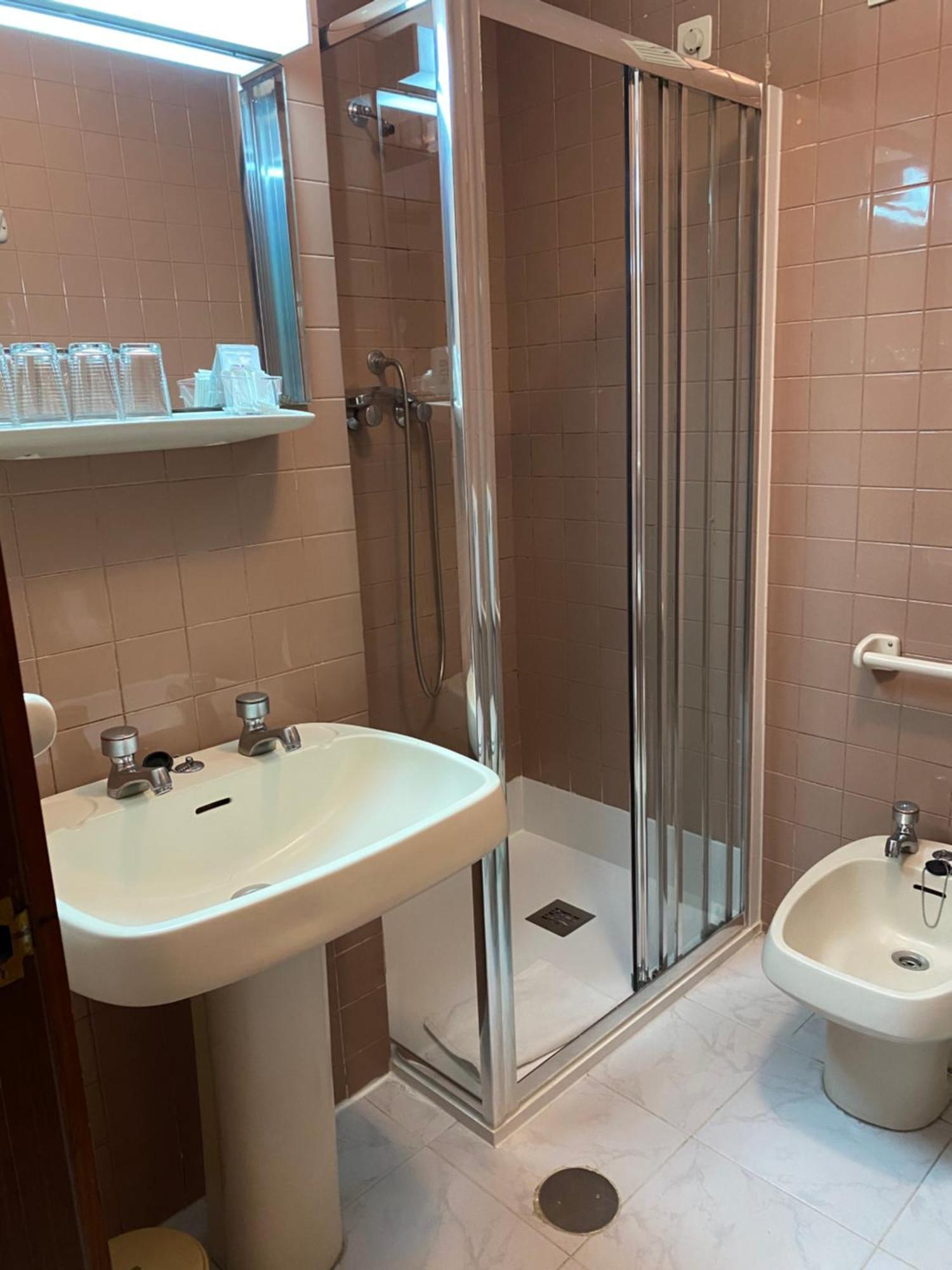 Sao Roque Hotel & Suites Браганса Экстерьер фото